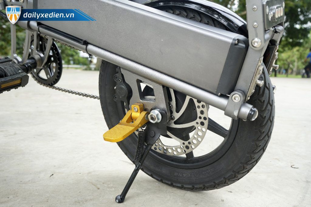 XE DIEN CONCISE 2BANH CT8 1024x683 - Xe điện scooter Concise - 2 pin