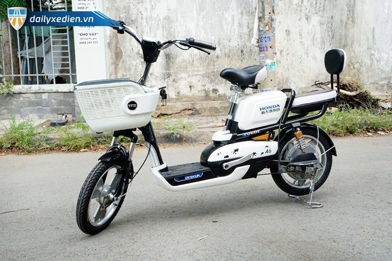 giá xe đạp điện Honda