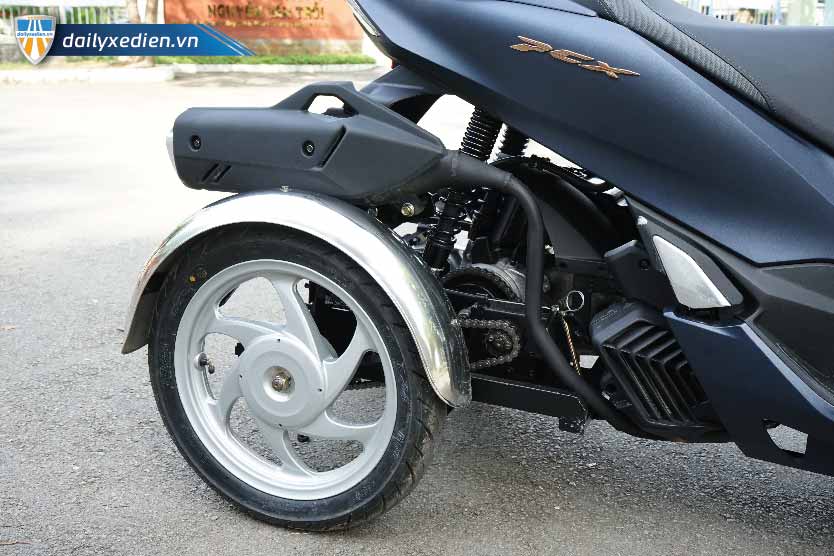 Honda PCX three-wheeler for the disabled
