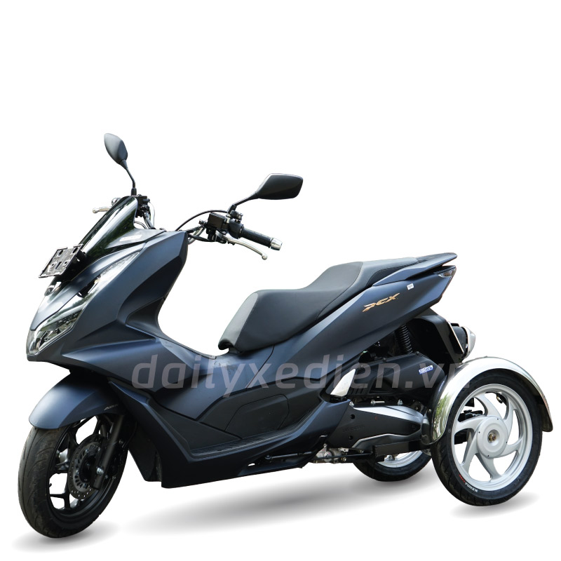 Custom Honda PCX three-wheeler