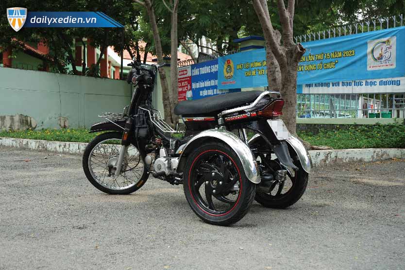 Honda 3-wheeled motorbike