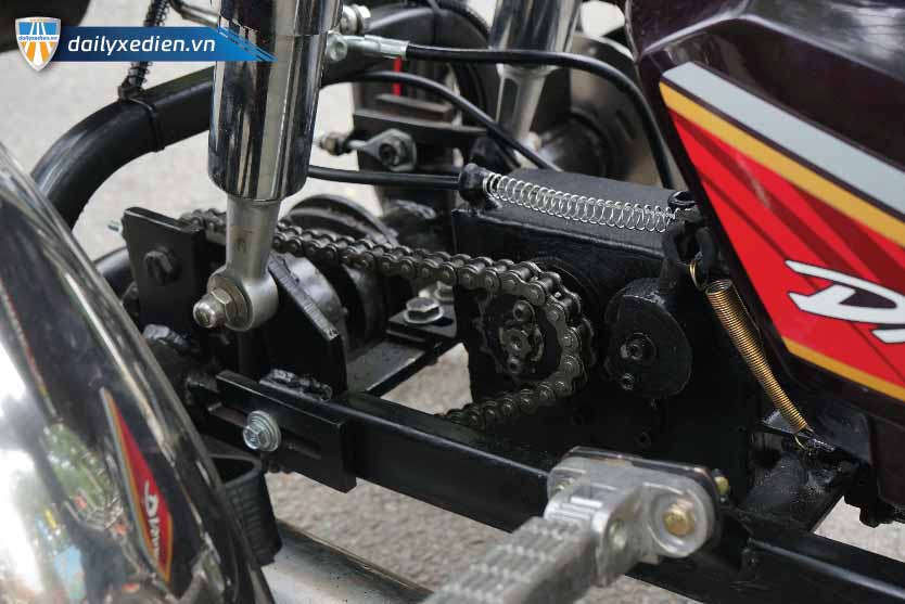 Modified 3-wheeler parts for disabled people