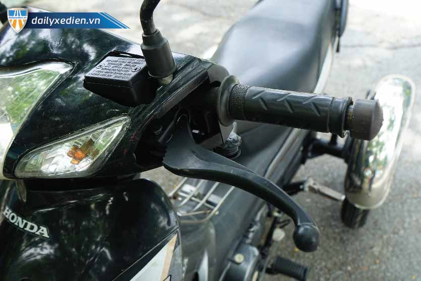 Affordable three-wheeler for disabled people