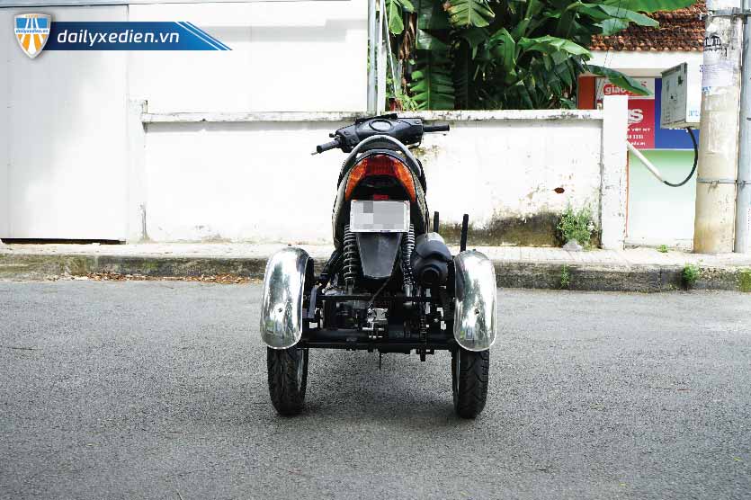 Where to buy 3-wheel scooter for disabled in HCMC