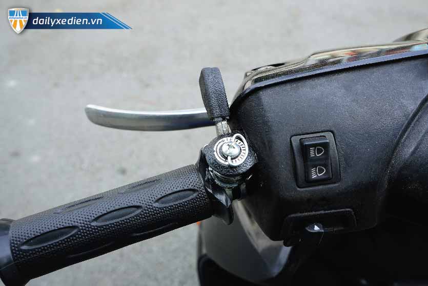 3-wheel scooter with reverse gear