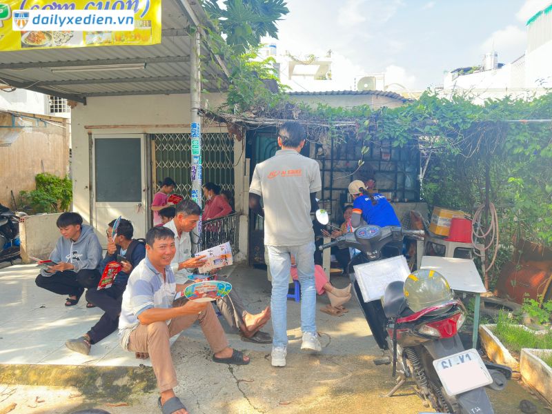 Bluera Việt Nhật và AI Ebike tiếp sức mùa thi THPT 2024