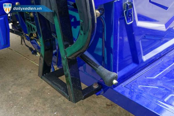 Xe ba gác điện chở hàng Bluera